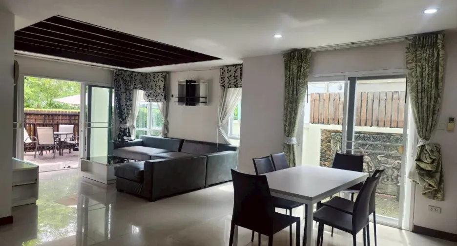 À vendre 3 chambres maison à Mueang Nonthaburi, Nonthaburi