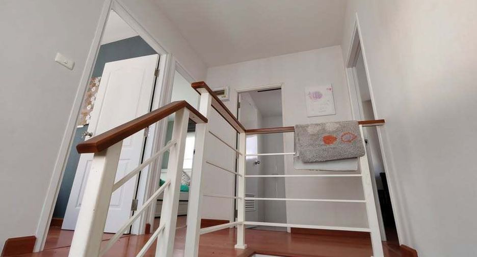 For sale 4 bedrooms condo in Bang Phli, Samut Prakan