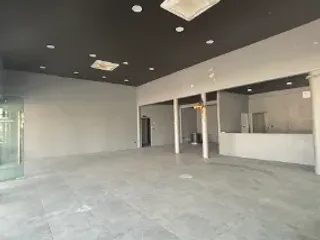出租 1 卧室 商业空间 在 Phuket Town, 普吉