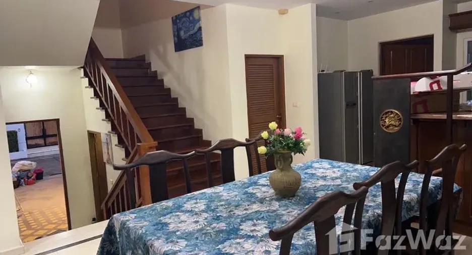 À vendre 5 chambres villa à Bang Lamung, Chonburi