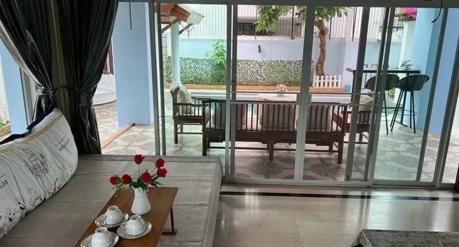 À vendre 5 chambres villa à Bang Lamung, Chonburi