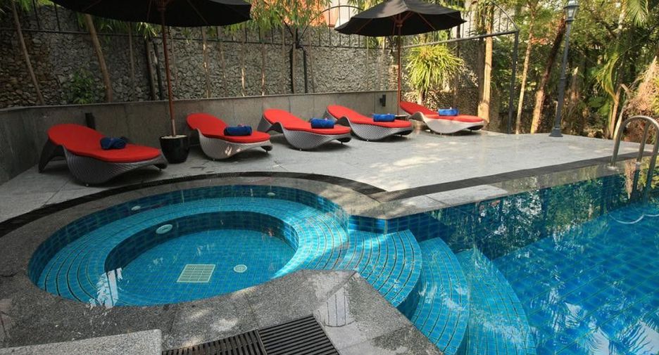 For rent 4 bedrooms villa in Kathu, Phuket