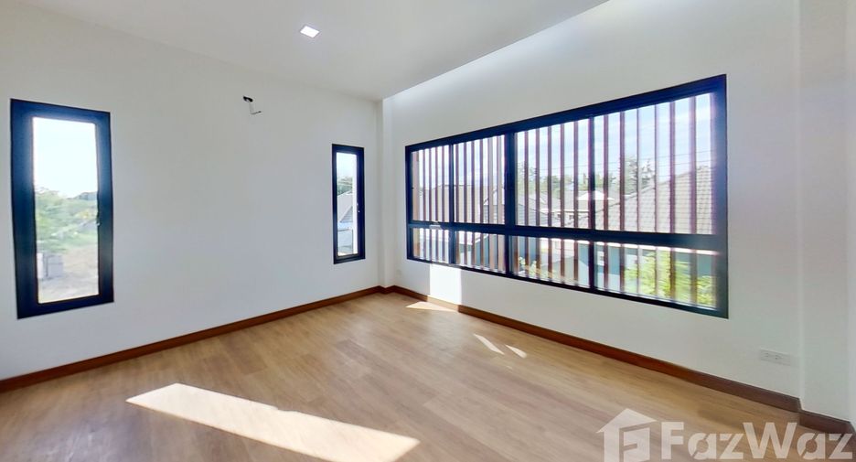 For sale 4 bedrooms house in Saraphi, Chiang Mai
