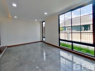 出售 4 卧室 独立屋 在 Saraphi, Chiang Mai