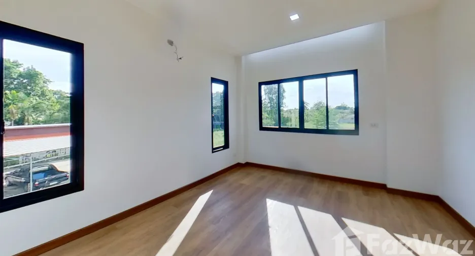 出售 4 卧室 独立屋 在 Saraphi, Chiang Mai