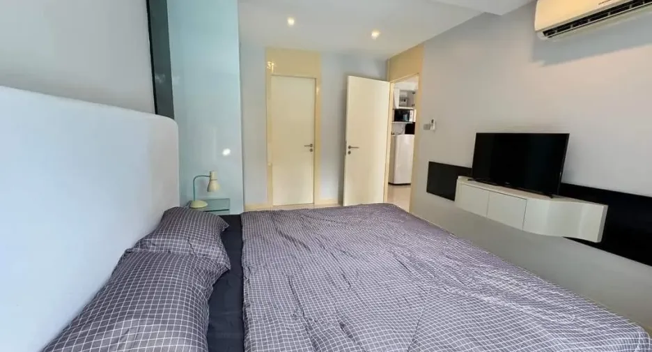 For rent 1 bed condo in Bang Lamung, Chonburi