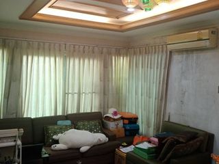 For sale and for rent 4 bedrooms house in Taling Chan, Bangkok