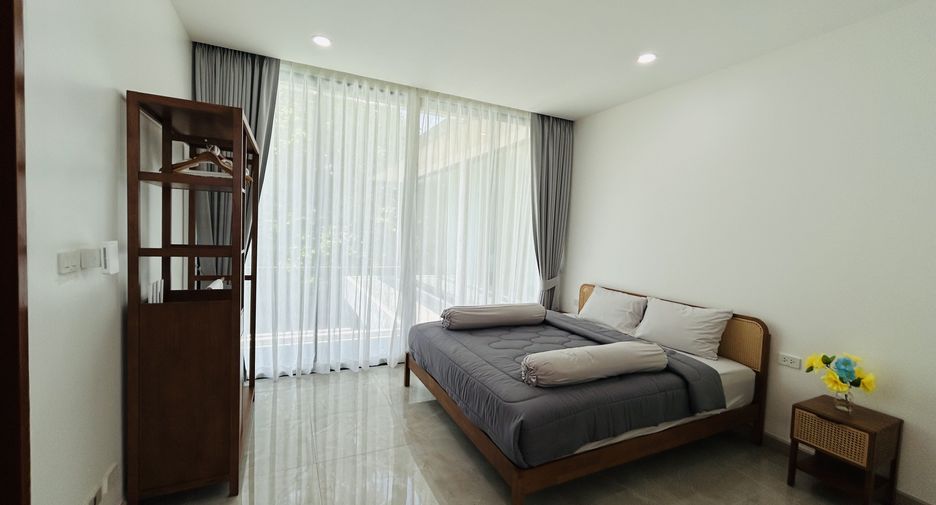 For sale 3 bedrooms villa in Mueang Phuket, Phuket
