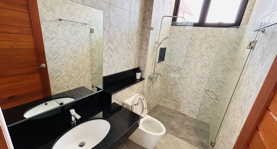 For sale 3 bedrooms villa in Mueang Phuket, Phuket