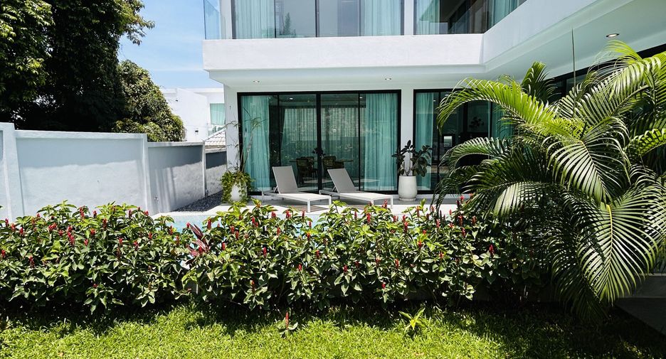 For sale 3 bedrooms villa in Mueang Phuket, Phuket