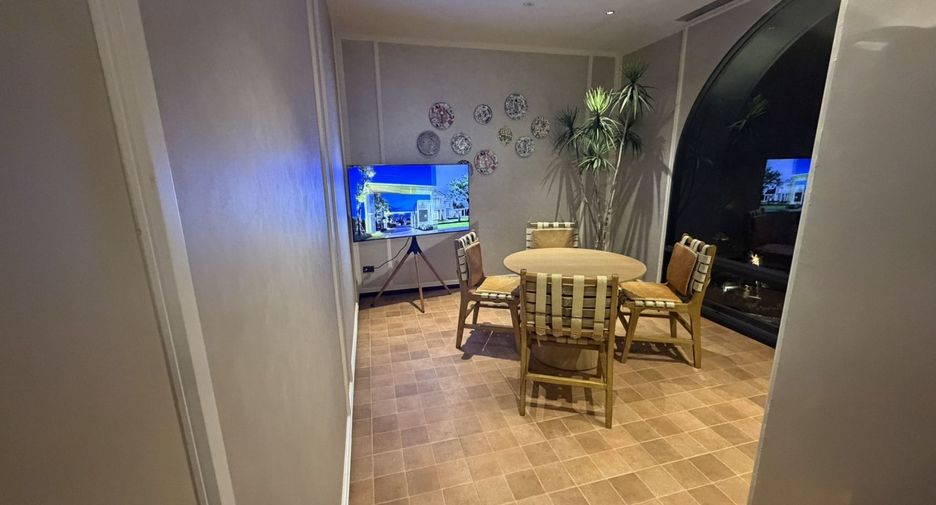 For rent 2 bedrooms condo in Hua Hin, Prachuap Khiri Khan