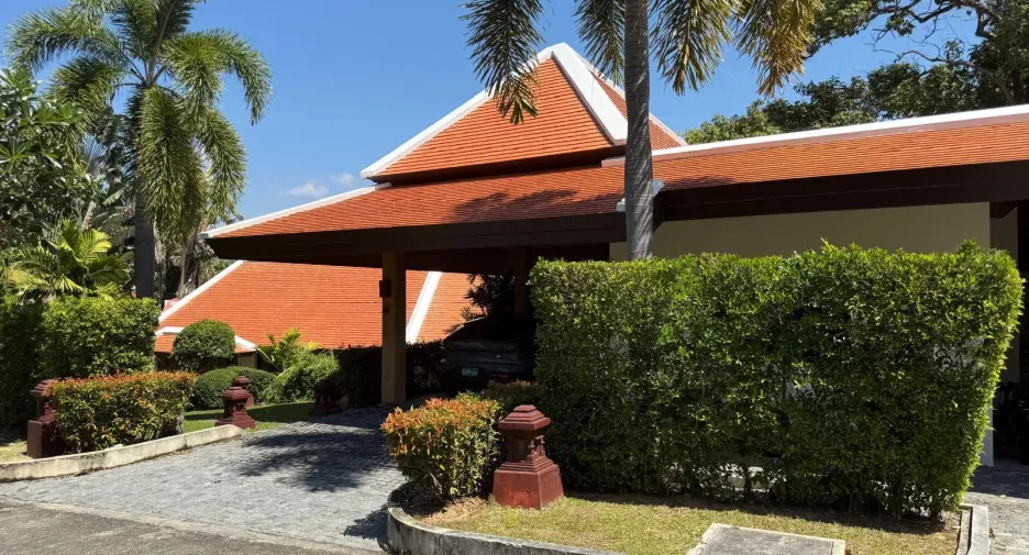 À vendre 5 chambres villa à Mueang Phuket, Phuket