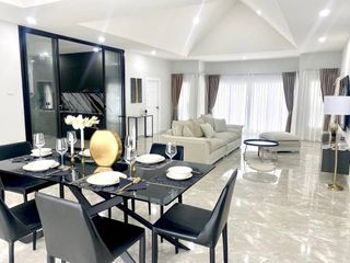For sale 4 ベッドルーム villa in Bang Lamung, Chonburi
