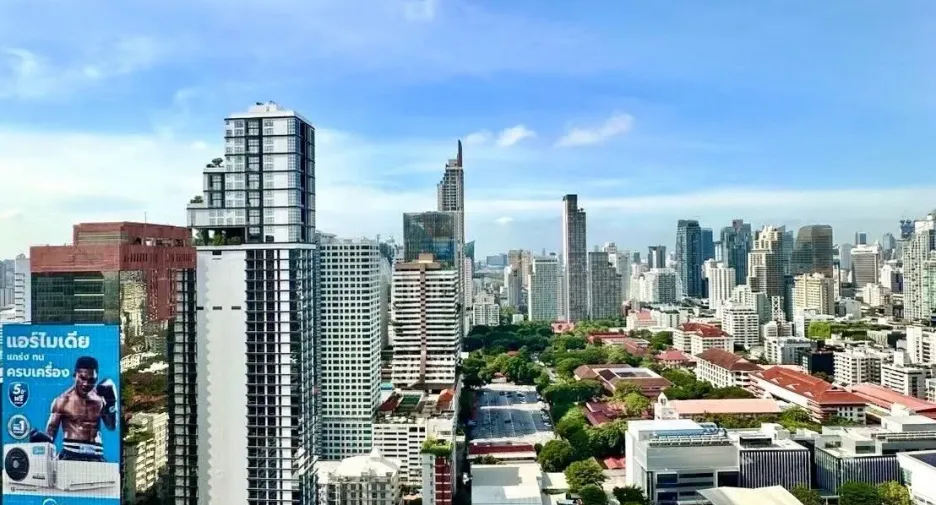 For sale 2 bedrooms condo in Watthana, Bangkok