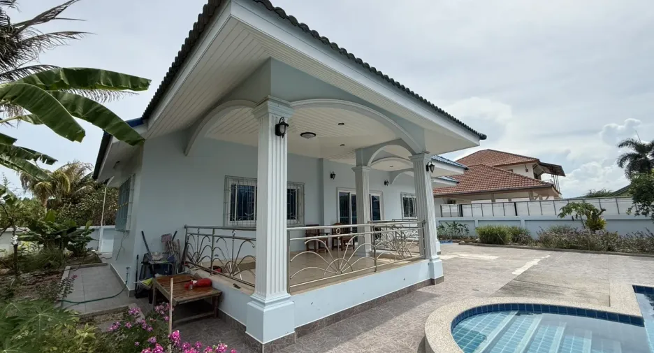 For sale 4 bedrooms house in Hua Hin, Prachuap Khiri Khan