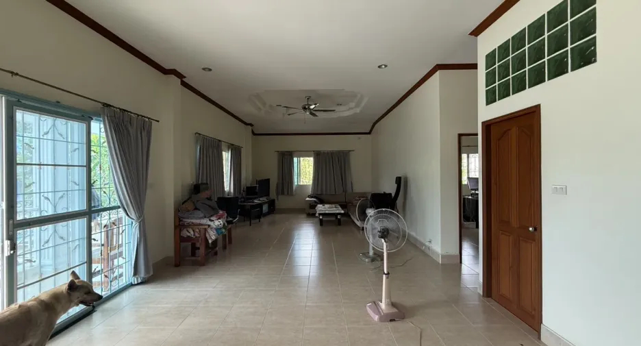 For sale 4 bedrooms house in Hua Hin, Prachuap Khiri Khan