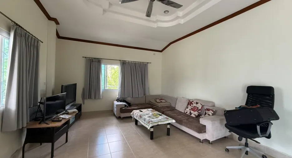 For sale 4 bedrooms house in Hua Hin, Prachuap Khiri Khan