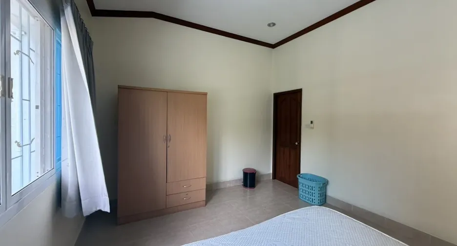 For sale 4 bedrooms house in Hua Hin, Prachuap Khiri Khan