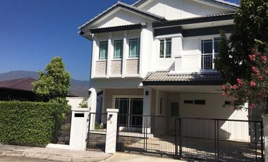 Продажа 4 спальни дом в Mueang Chiang Mai, Чианг Маи