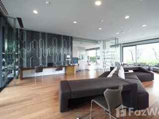 出售 2 卧室 公寓 在 Phra Khanong, 曼谷