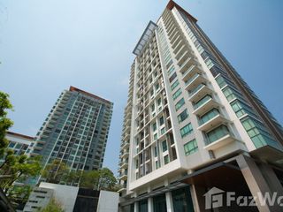 出售 2 卧室 公寓 在 Phra Khanong, 曼谷