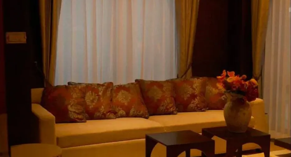 Reihenhaus zum Kauf mit 4 Zimmer in Thalang, Phuket