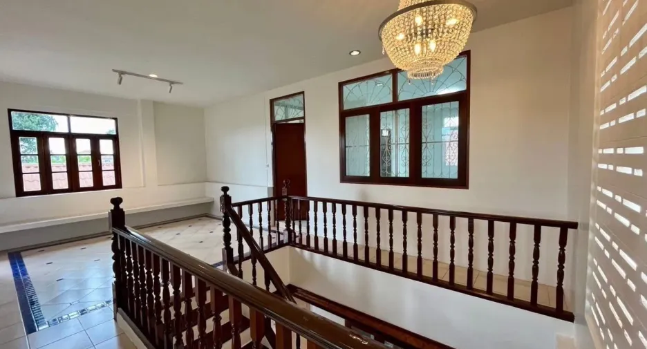 For sale and for rent 4 bedrooms villa in Mueang Phuket, Phuket
