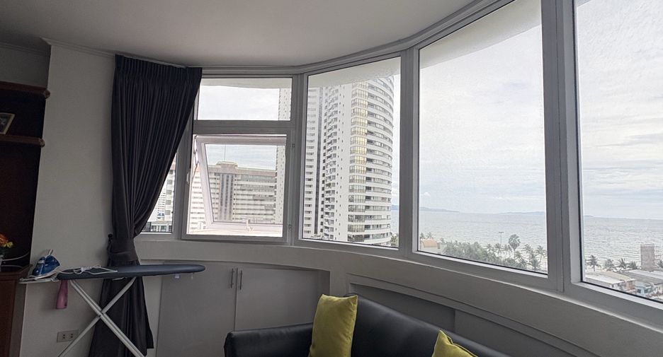 For rent 2 bedrooms condo in Bang Lamung, Chonburi
