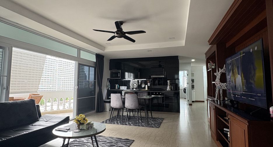 For rent 2 bedrooms condo in Bang Lamung, Chonburi