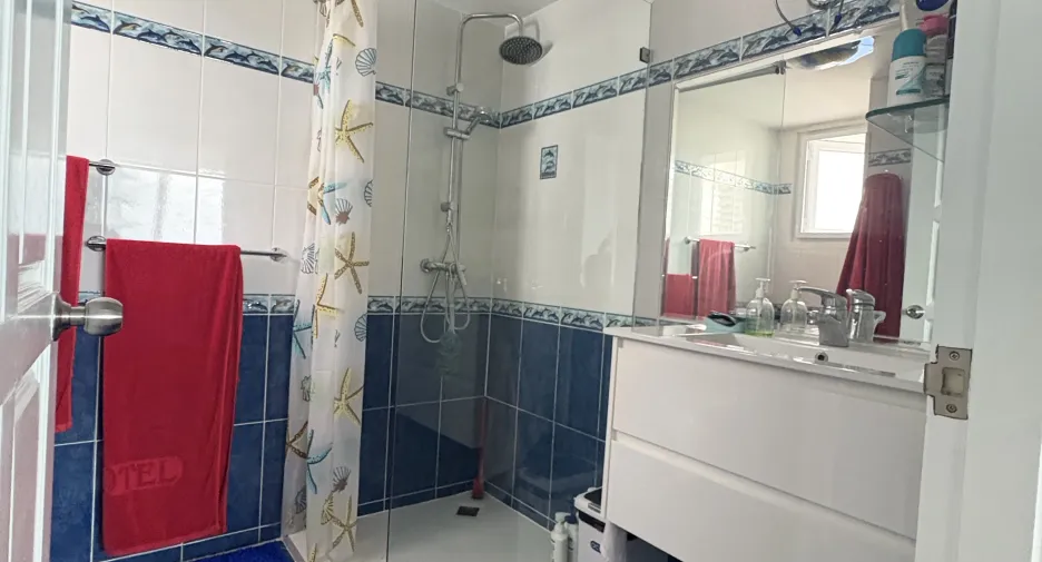 For rent 2 bedrooms condo in Bang Lamung, Chonburi