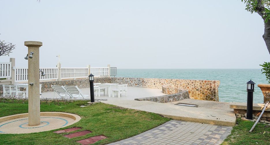 For rent 2 bedrooms condo in Cha Am, Phetchaburi