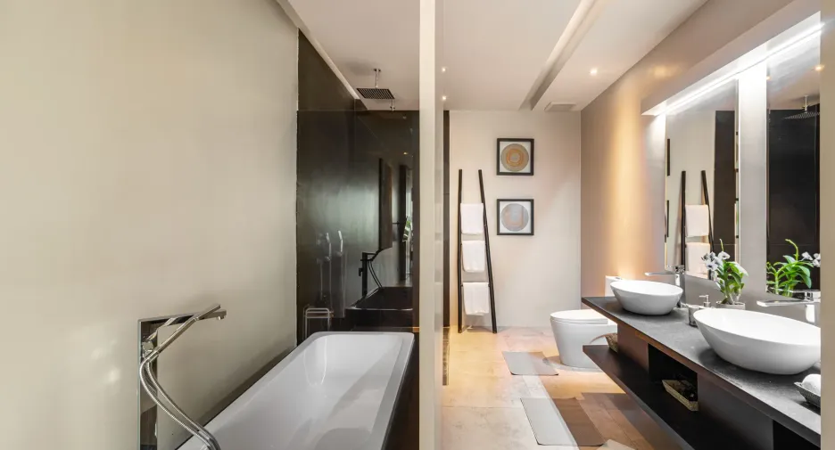 For sale 3 bedrooms condo in Thalang, Phuket