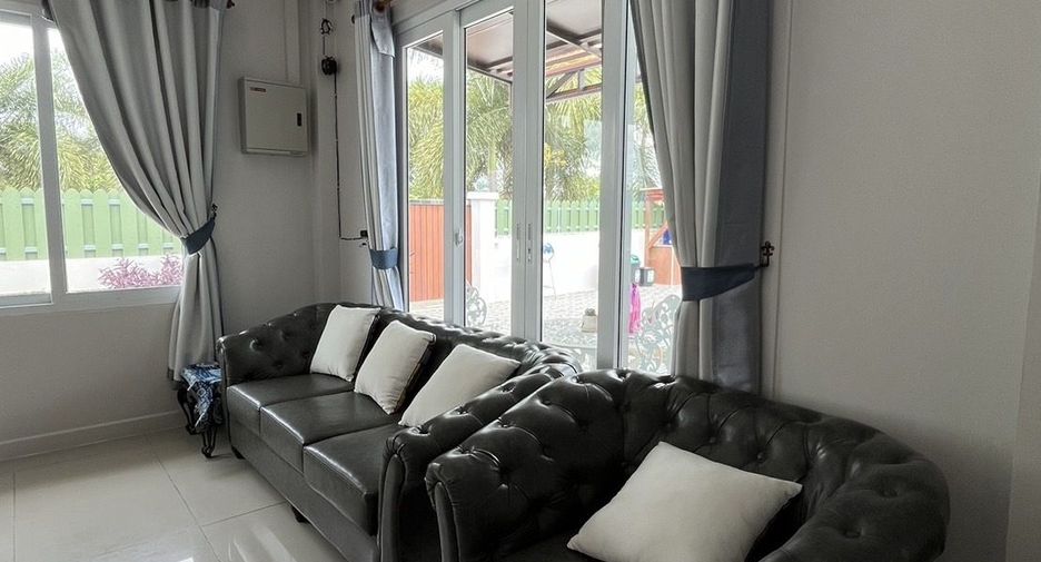 For rent 5 bedrooms villa in Hua Hin, Prachuap Khiri Khan