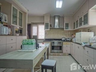 For sale and for rent 4 bedrooms house in Taling Chan, Bangkok