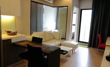 Condo en venta y en alquiler de 1 habitaciones en Khlong San, Bangkok
