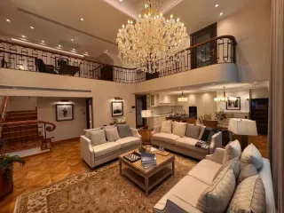 Haus zum Kauf mit 4 Zimmer in Watthana, Bangkok