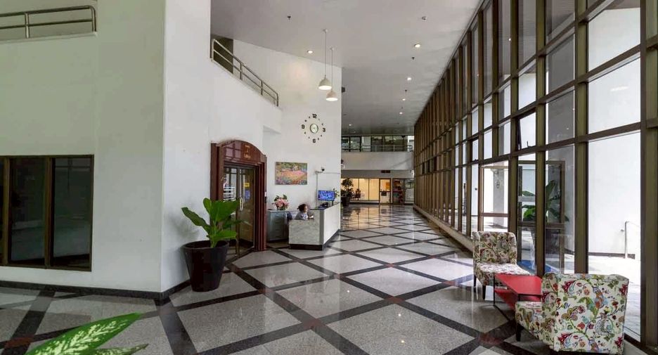 À vendre 3 chambres condo à Suan Luang, Bangkok