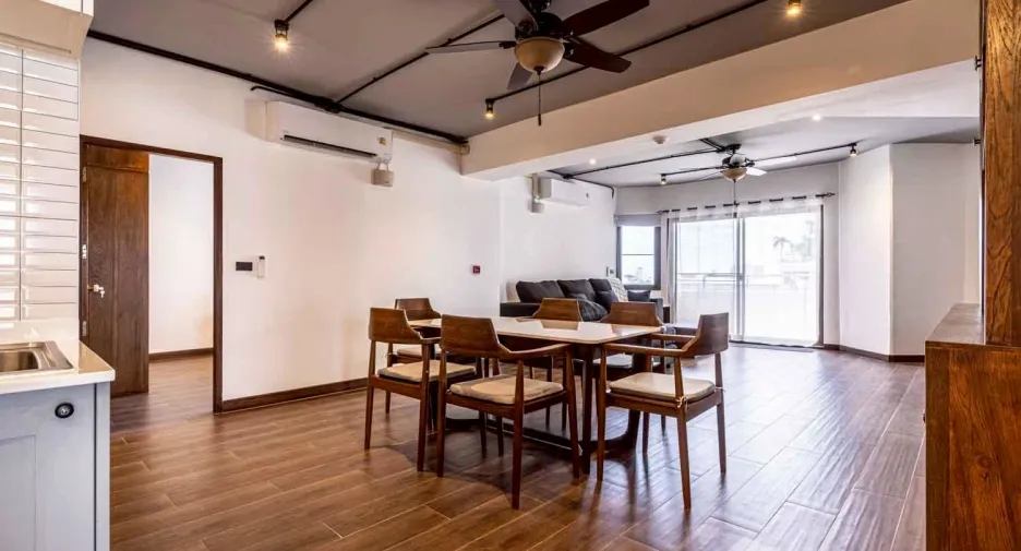 À vendre 3 chambres condo à Suan Luang, Bangkok