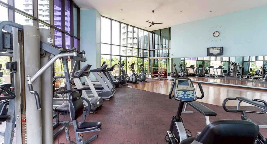 À vendre 3 chambres condo à Suan Luang, Bangkok