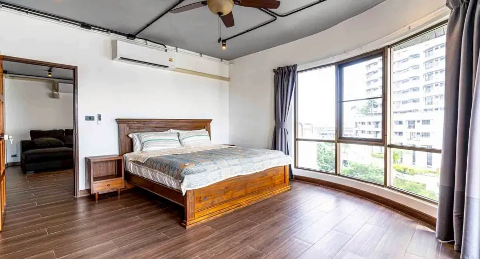 À vendre 3 chambres condo à Suan Luang, Bangkok
