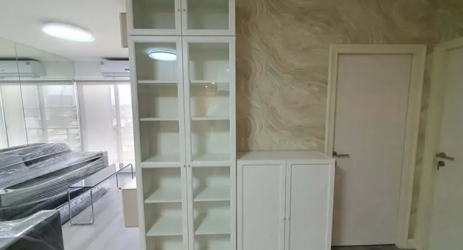 For sale 2 bedrooms condo in Yan Nawa, Bangkok