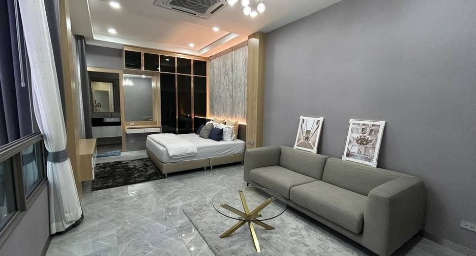 Villa zum Kauf mit 5 Zimmer in Bang Lamung, Chonburi