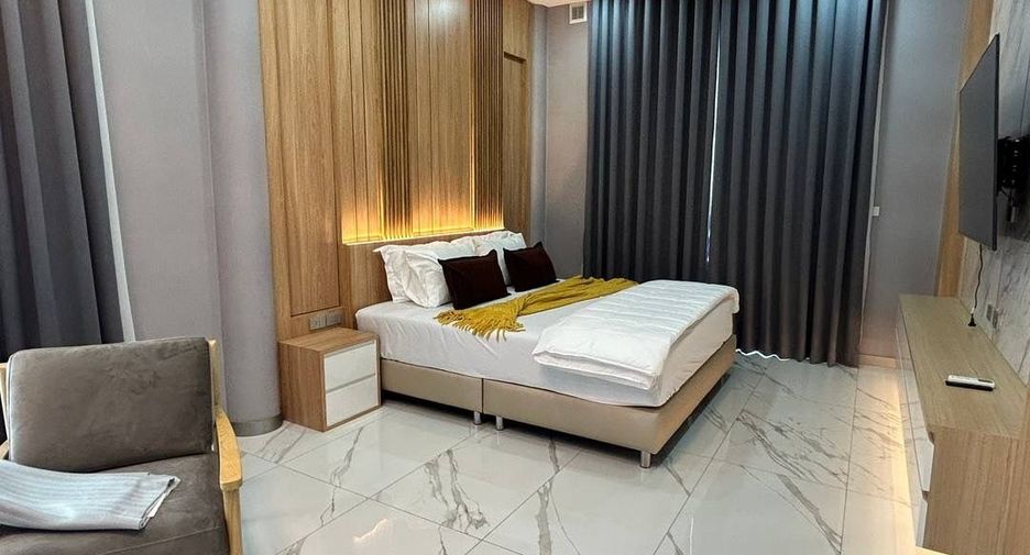 Villa zum Kauf mit 5 Zimmer in Bang Lamung, Chonburi