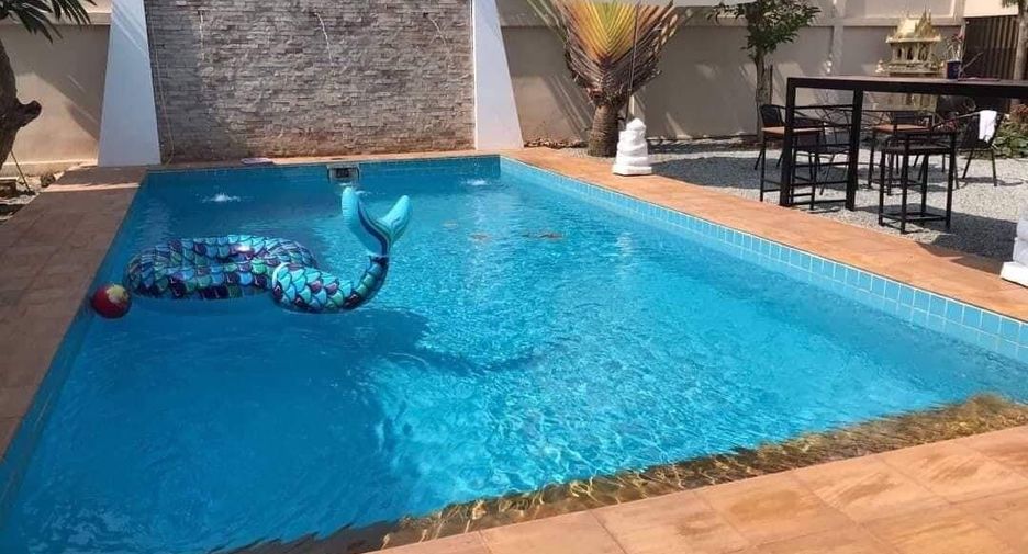 For rent 3 bedrooms villa in Bang Lamung, Chonburi