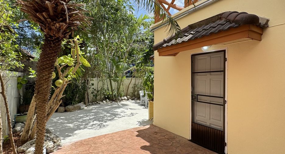 For rent 3 bedrooms house in Kathu, Phuket