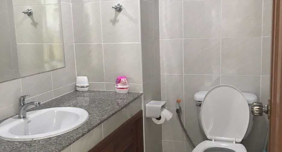 Wohnung zur Miete mit 1 Zimmer in Bang Lamung, Chonburi