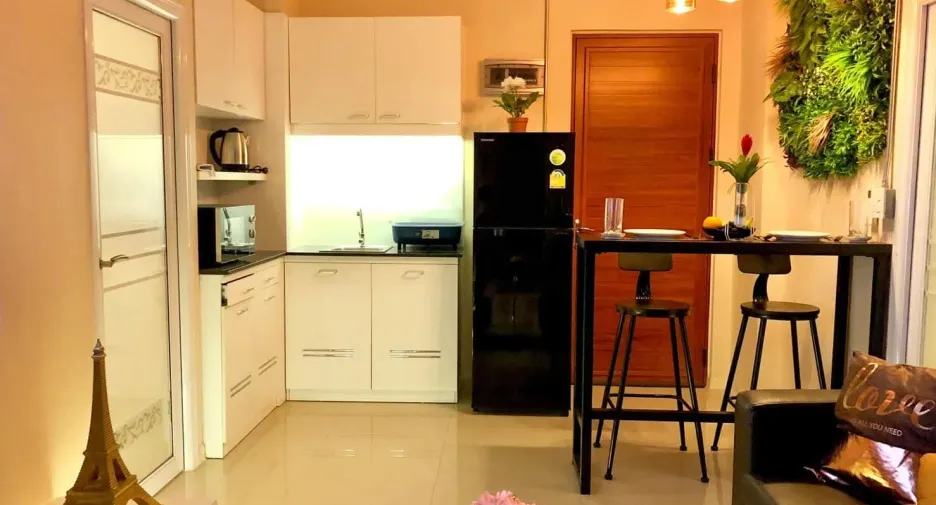 For rent 2 bedrooms condo in Bang Lamung, Chonburi