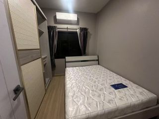 Casa adosada en alquiler de 3 habitaciones en Bang Lamung, Chonburi