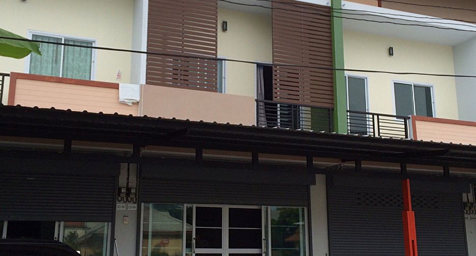 Casa adosada en venta de 2 habitaciones en Khanom, Nakhon Si Thammarat