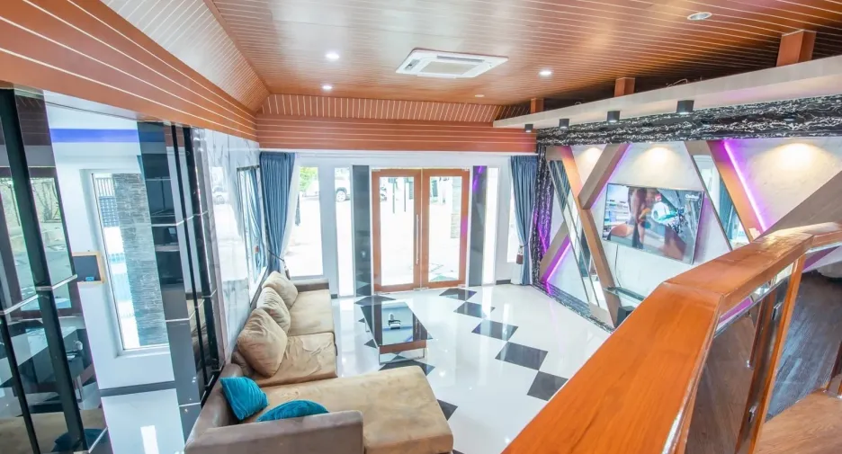Haus zum Kauf und zur Miete mit 4 Zimmer in Bang Lamung, Chonburi